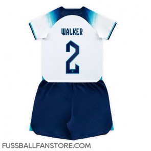 England Kyle Walker #2 Replik Heimtrikot Kinder WM 2022 Kurzarm (+ Kurze Hosen)